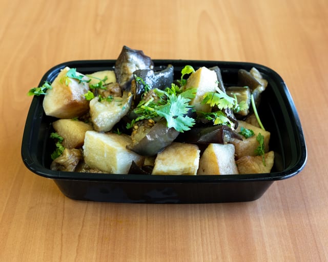 Aloo Baigan.