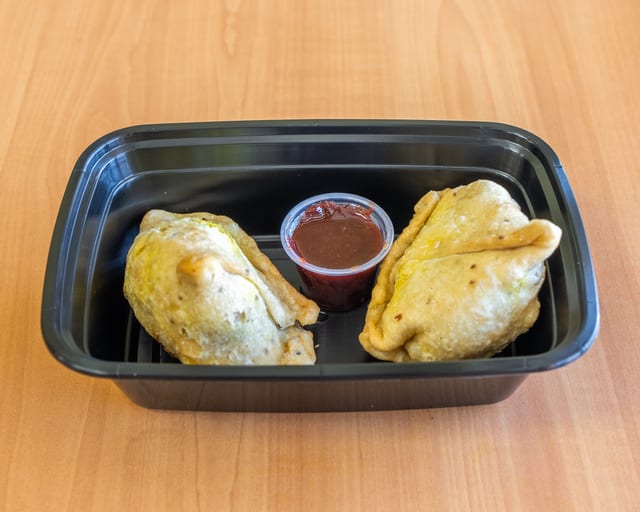 Vegetable Samosa.